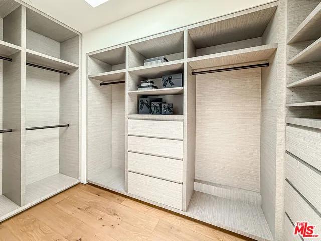 421 19th Street, Santa Monica, California 90402