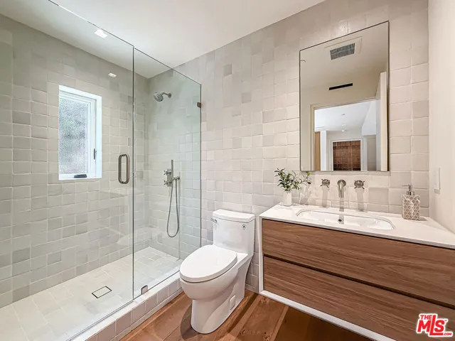 421 19th Street, Santa Monica, California 90402