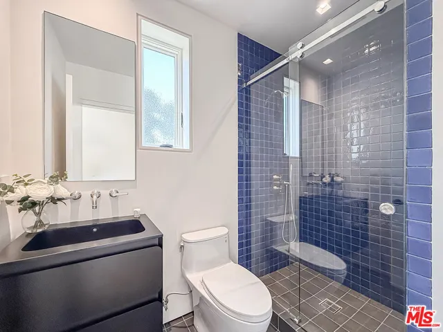 421 19th Street, Santa Monica, California 90402