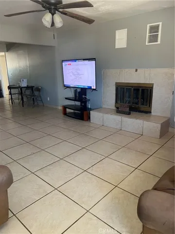 8413 Greenwood, California City, California 93505