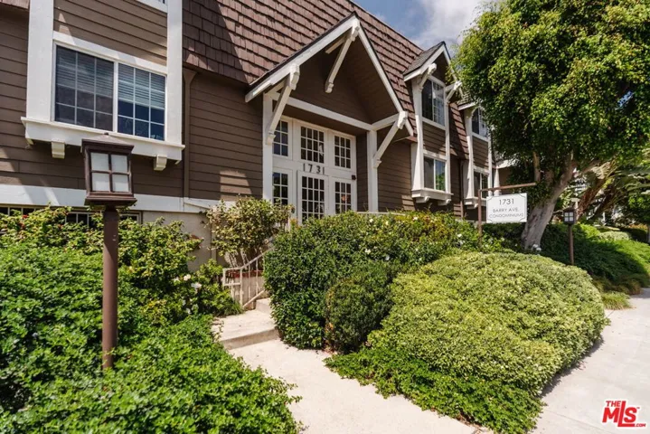 1731 Barry Avenue 214, Los Angeles, California 90025