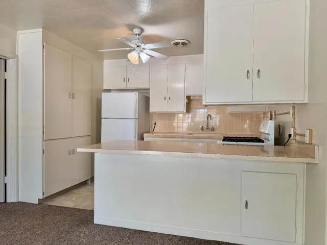 915 Padre Drive, Salinas, California 93901