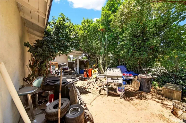 2045 Crestview, San Bernardino, California 92404