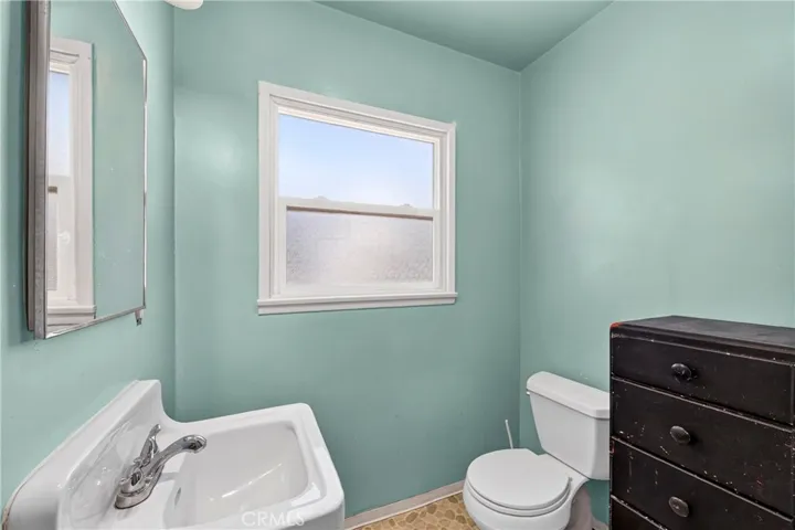 2045 Crestview, San Bernardino, California 92404