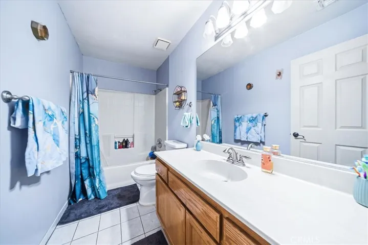 1348 Redwood, Needles, California 92363
