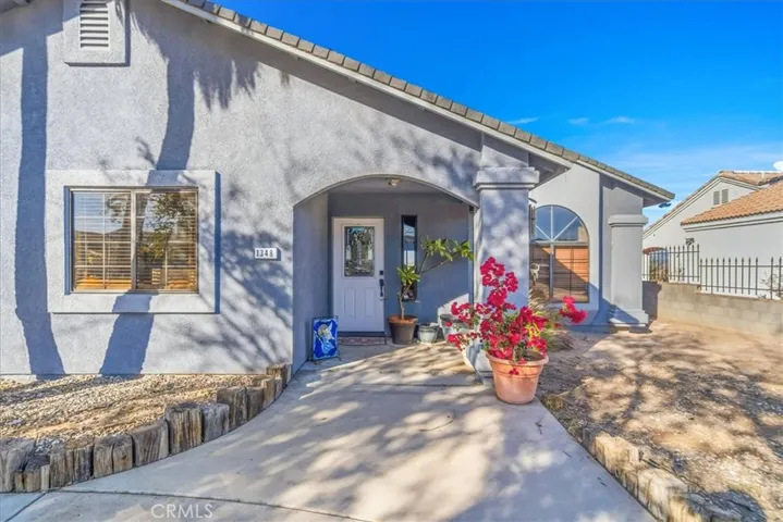 1348 Redwood, Needles, California 92363