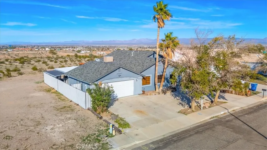 1348 Redwood, Needles, California 92363