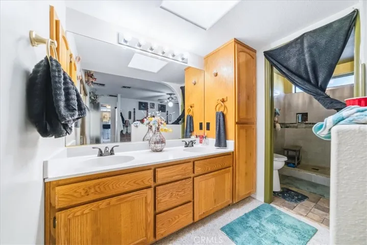 1348 Redwood, Needles, California 92363