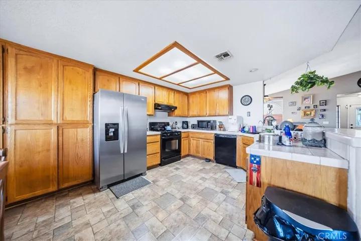 1348 Redwood, Needles, California 92363