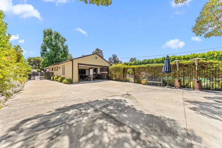 135 E Las Flores Ave, Arcadia, California 91006