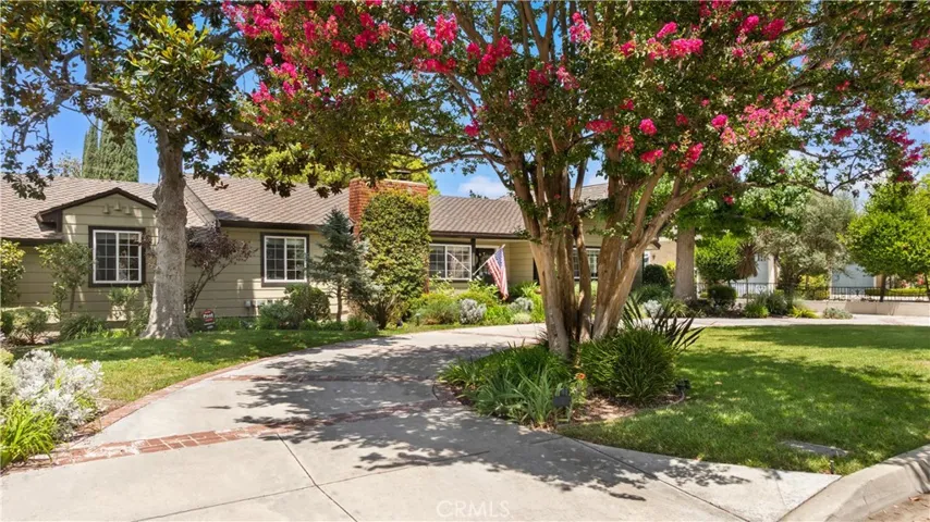 135 E Las Flores Ave, Arcadia, California 91006