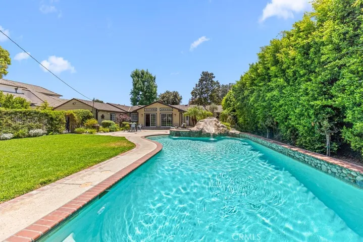 135 E Las Flores Ave, Arcadia, California 91006