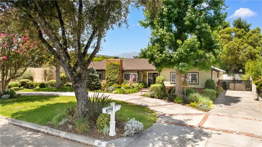 135 E Las Flores Ave, Arcadia, California 91006