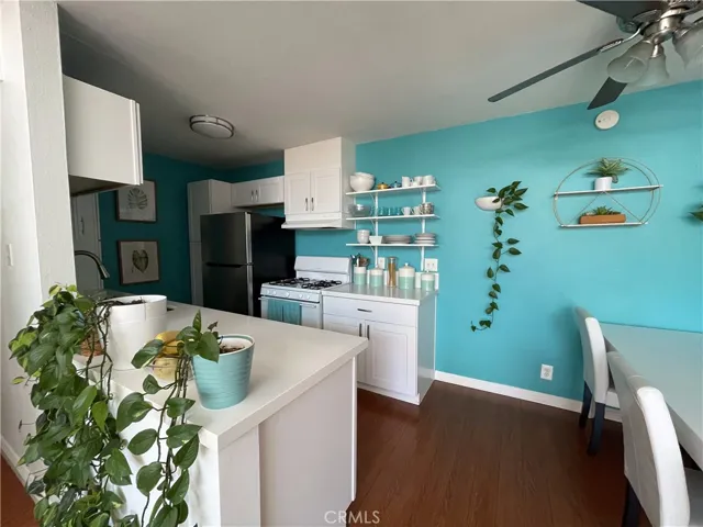 5700 Etiwanda Avenue 282, Tarzana, California 91356