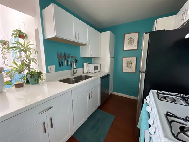 5700 Etiwanda Avenue 282, Tarzana, California 91356