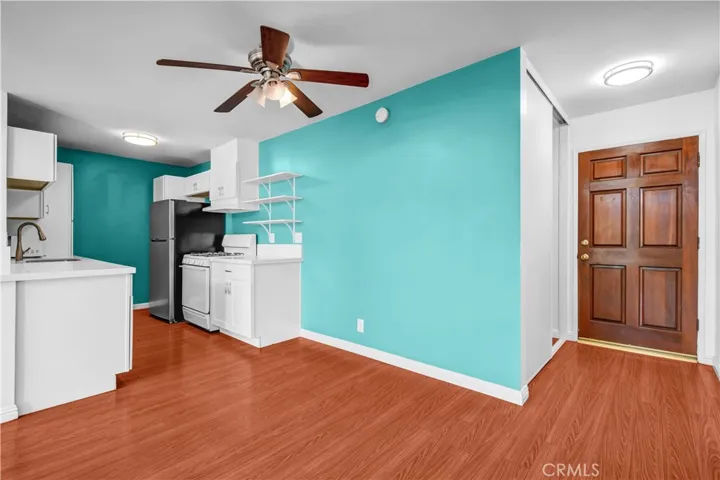 5700 Etiwanda Avenue 282, Tarzana, California 91356