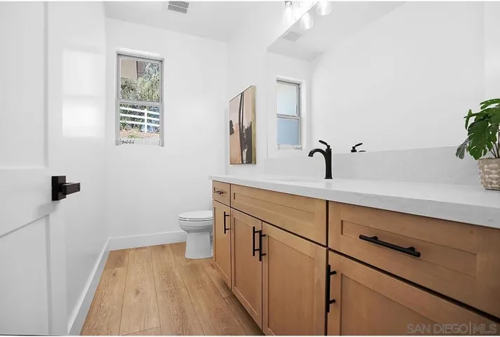 588 Twin Country Ln, Fallbrook, California 92028