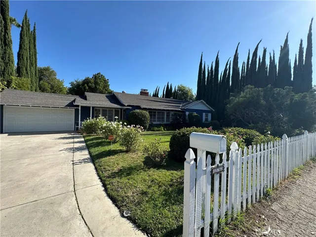 15742 Vose, Los Angeles, California 91406