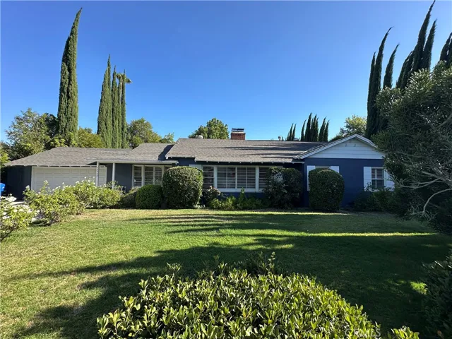 15742 Vose, Los Angeles, California 91406