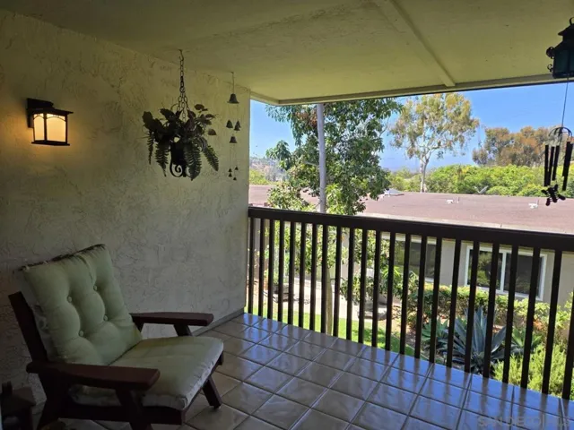 6267 Caminito Juanico, San Diego, California 92111