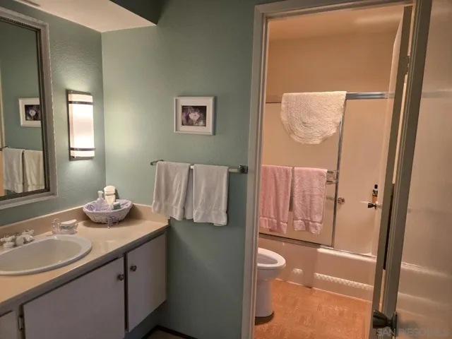 6267 Caminito Juanico, San Diego, California 92111