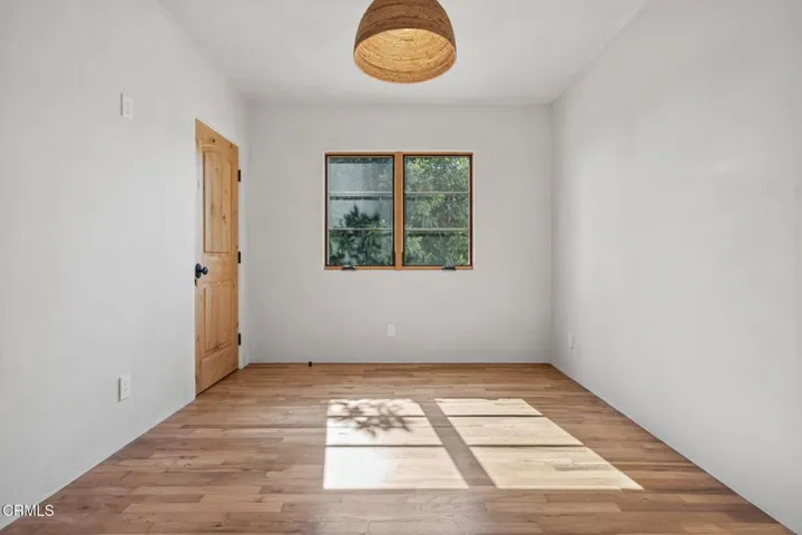 16-web-or-mls-UpmarketMedia_622e-067