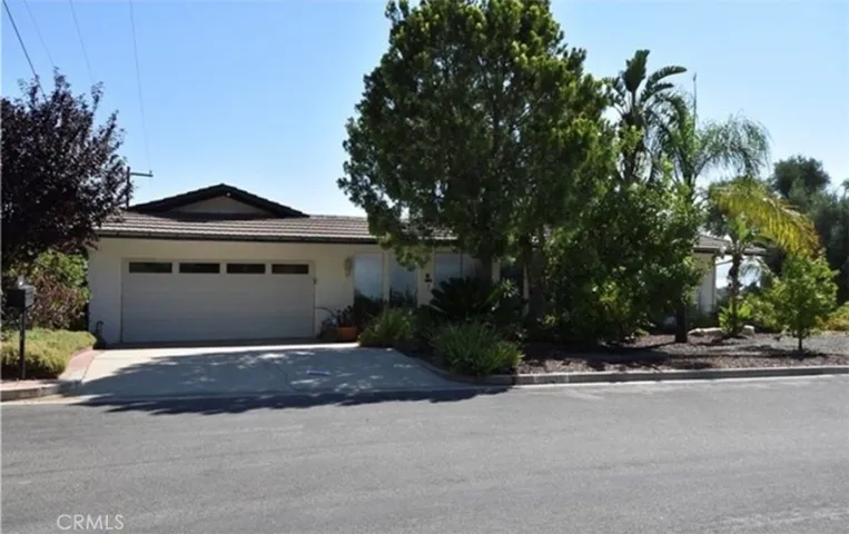 15198 Darnell, Lake Elsinore, California 92530