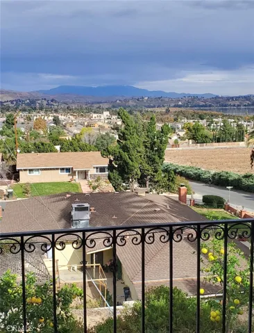 15198 Darnell, Lake Elsinore, California 92530
