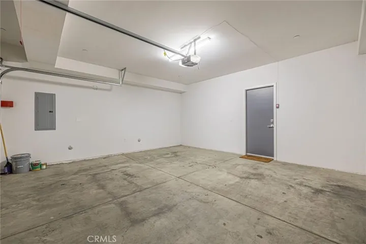 2 Car Garage