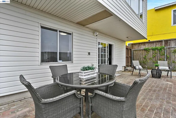82 Derby St., Daly City, California 94015