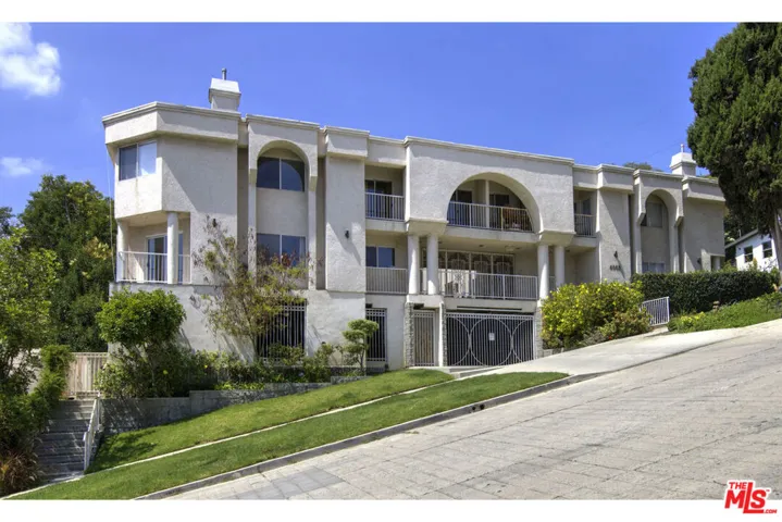 4003 Sunset Drive 8, Los Angeles, California 90027