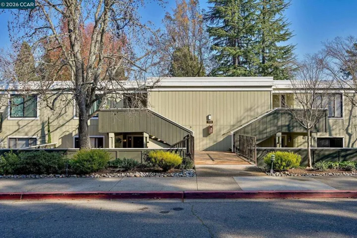 1116 Running Springs 6, Walnut Creek, California 94595