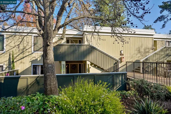1116 Running Springs 6, Walnut Creek, California 94595