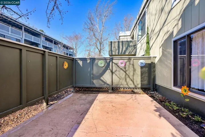 1116 Running Springs 6, Walnut Creek, California 94595