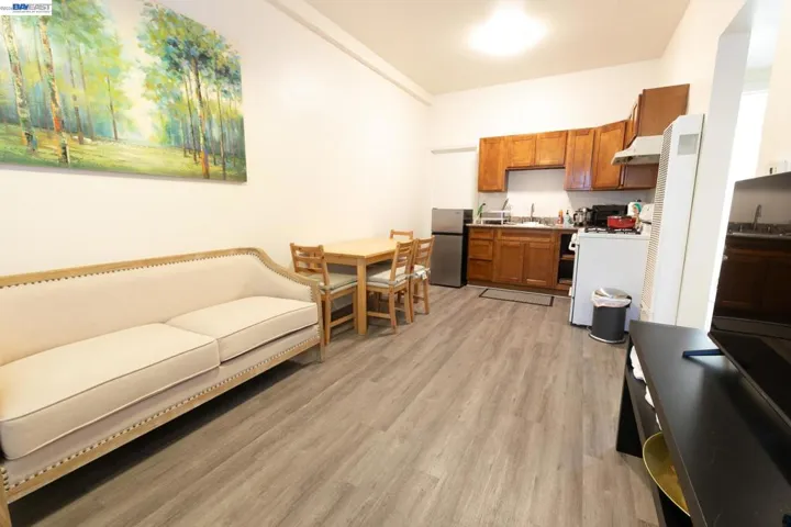 1724 Palmetto Ave, Pacifica, California 94044