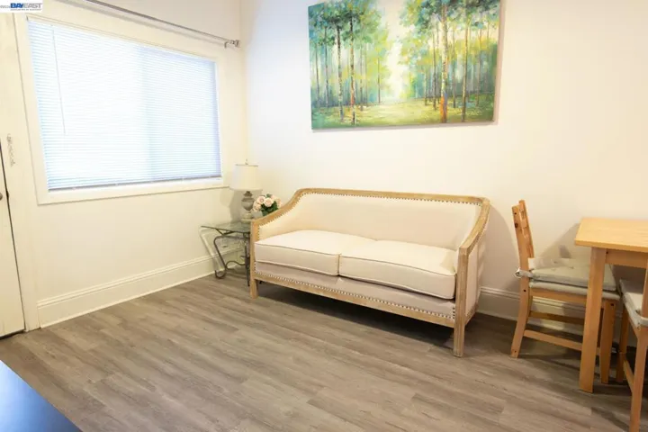 1724 Palmetto Ave, Pacifica, California 94044