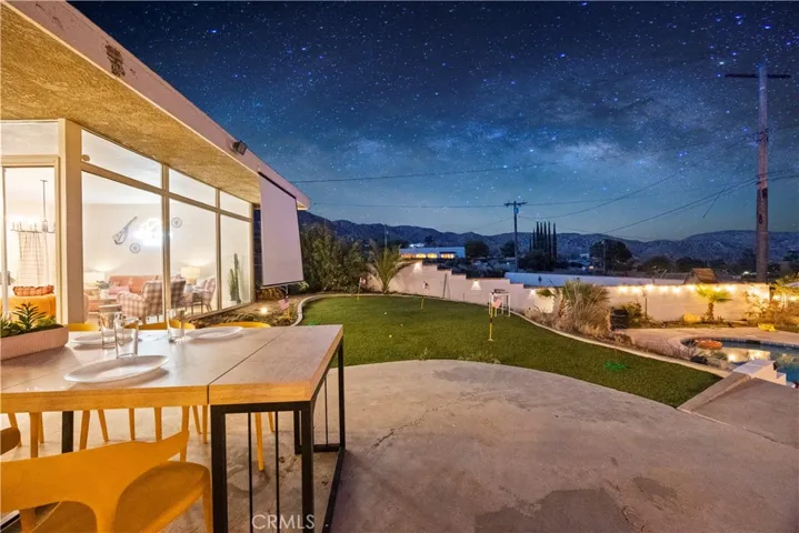 7433 Fairway, Yucca Valley, California 92284