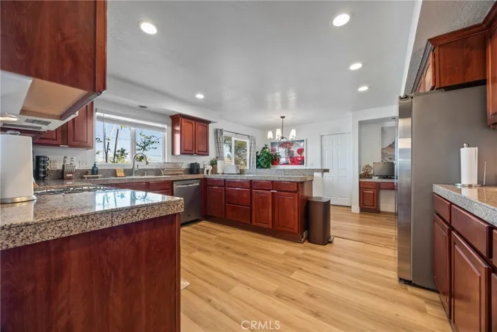 7433 Fairway, Yucca Valley, California 92284