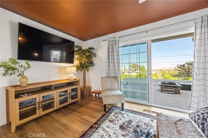 7433 Fairway, Yucca Valley, California 92284