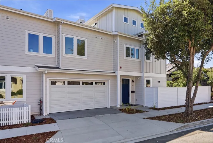 109 N Francisca Avenue, Redondo Beach, California 90277