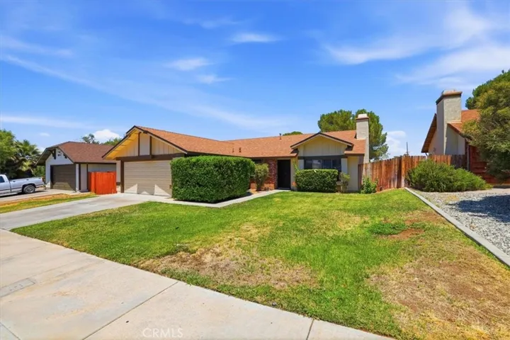 1855 E Avenue R2, Palmdale, California 93550