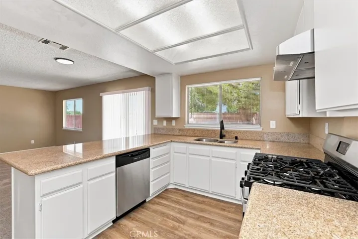 1855 E Avenue R2, Palmdale, California 93550