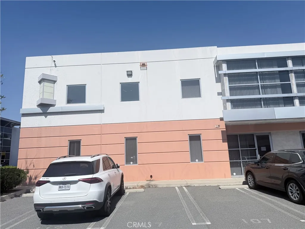 12368 Valley 107