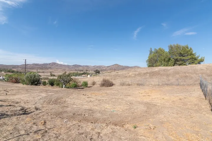 33900 Andy, Winchester, California 92596