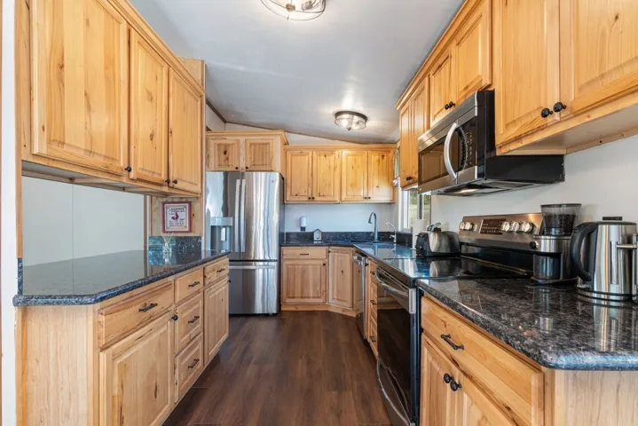 33900 Andy, Winchester, California 92596
