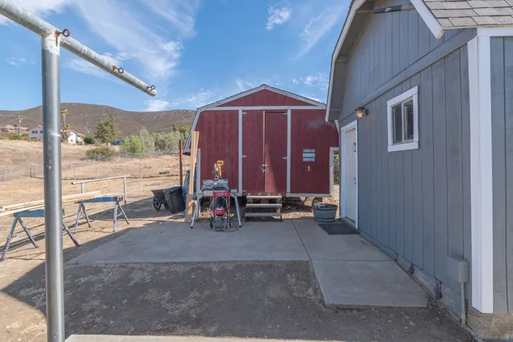 33900 Andy, Winchester, California 92596