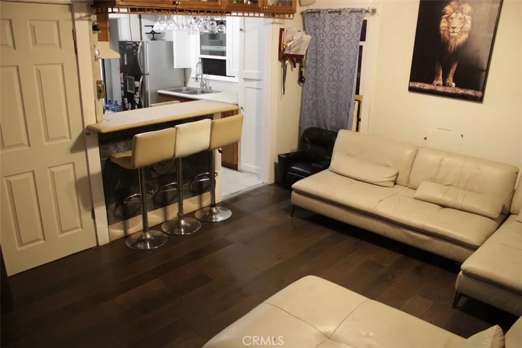 1467 Walnut Ave, Long Beach, California 90813 — photo 4