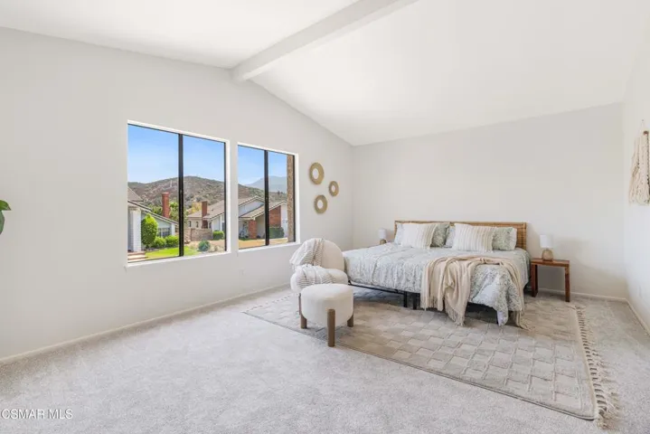403 Blackhawk Dr-32