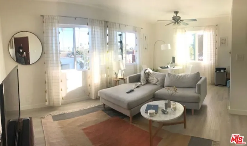2106 Pisani Place, Los Angeles, California 90291