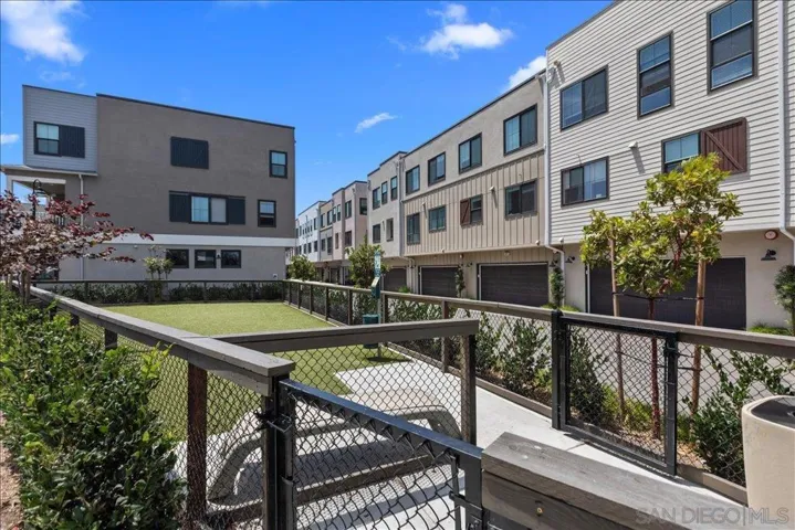 2600 Quince Way, Carlsbad, California 92008